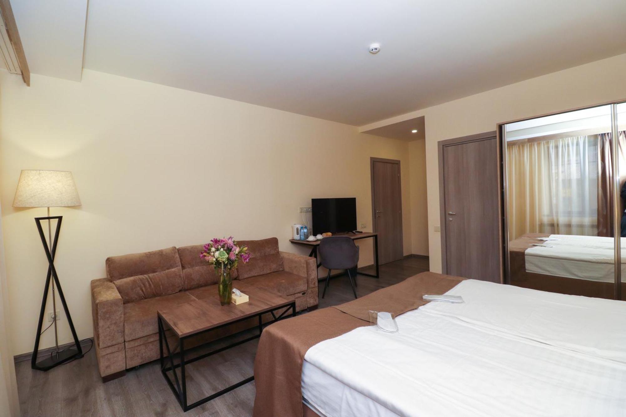 Mandarin Hotel Jerevan Exteriér fotografie